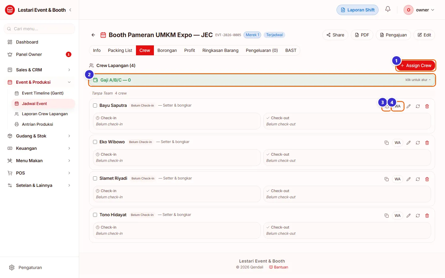 Daftar empat crew dengan status Belum Check-in